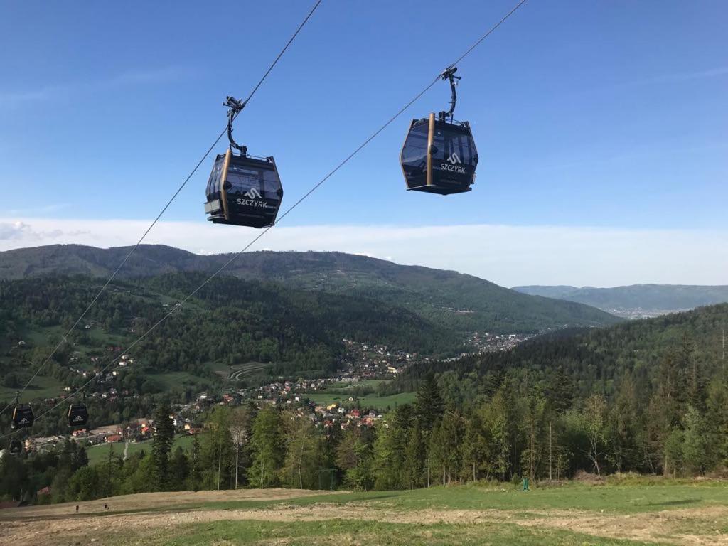 Apartamenty Czyrna Przy Gondoli Szczyrk Exteriör bild