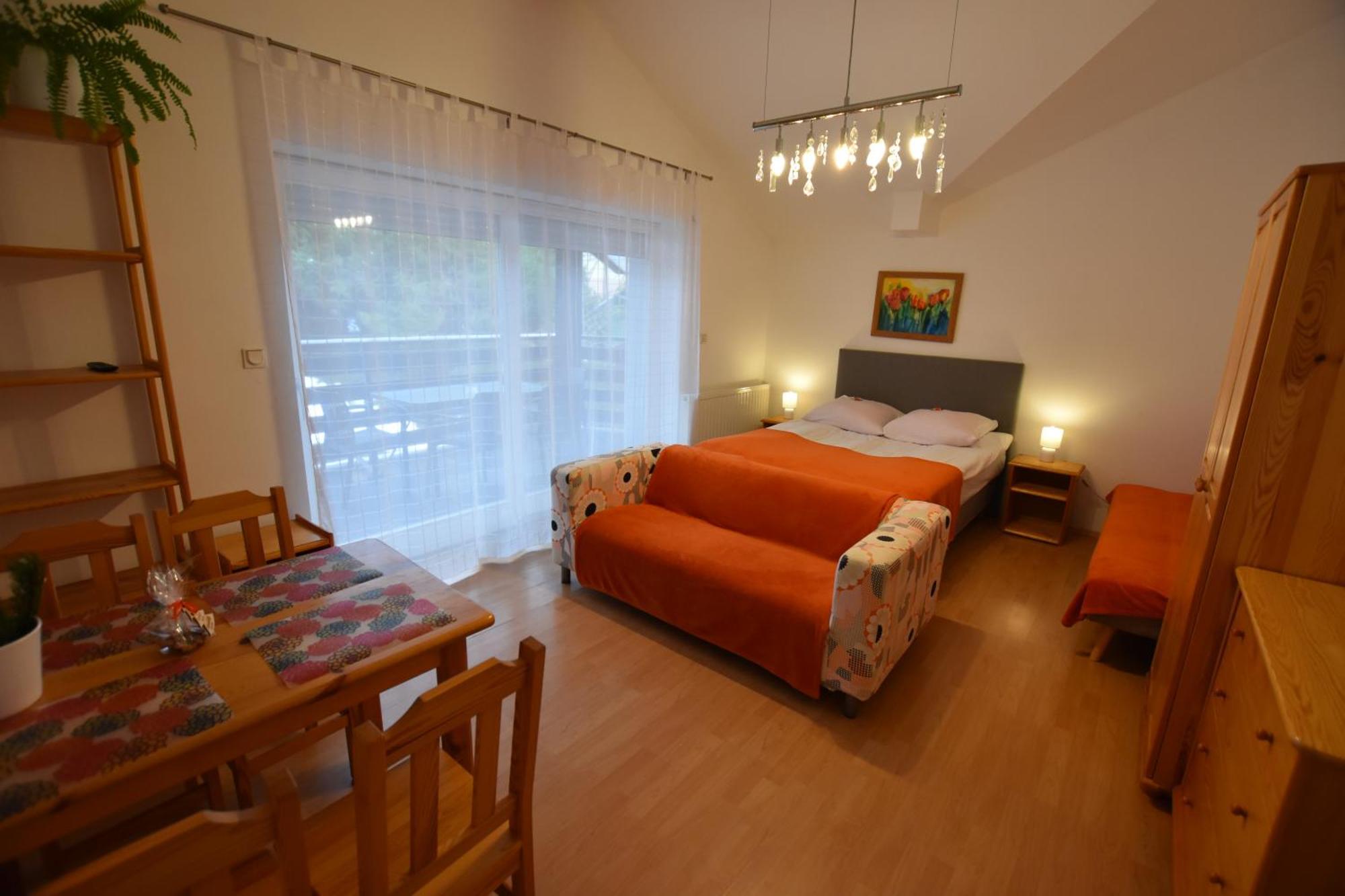 Apartamenty Czyrna Przy Gondoli Szczyrk Rum bild